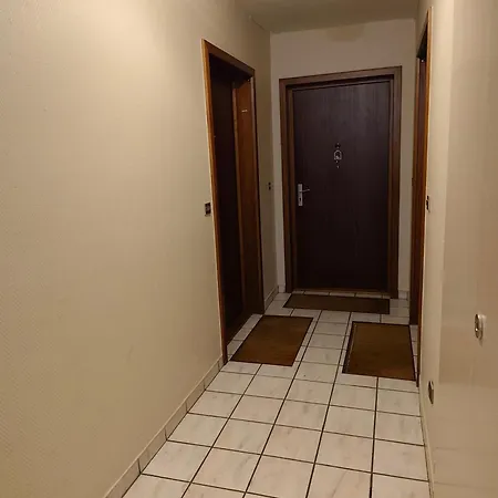 Nart & Niar Apartment *